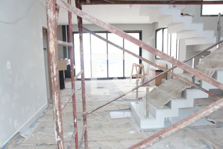 Casa à venda com 360m², 5 quartos e 4 vagassala