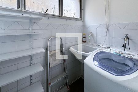 Apartamento à venda com 49m², 1 quarto e 1 vaga Apartamento à venda com 49m², 1 quarto e 1 vagaÁrea de Serviço