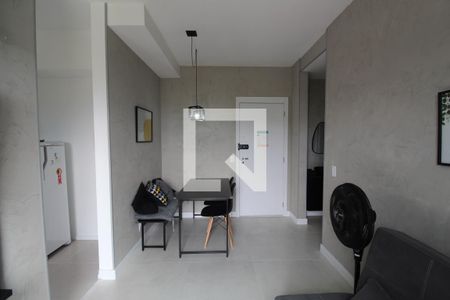 Sala de apartamento para alugar com 1 quarto, 35m² em Jacarepaguá, Rio de Janeiro