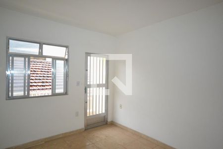 Quarto 1 de casa para alugar com 2 quartos, 60m² em Centro, Nilópolis