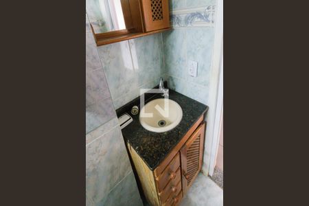 Apartamento à venda com 50m², 2 quartos e 1 vaga Apartamento à venda com 50m², 2 quartos e 1 vagaBanheiro