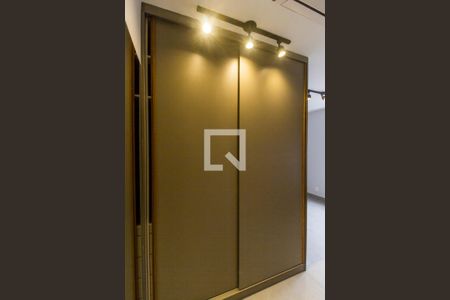 Apartamento para alugar com 54m², 1 quarto e 2 vagas Apartamento para alugar com 54m², 1 quarto e 2 vagasSuíte