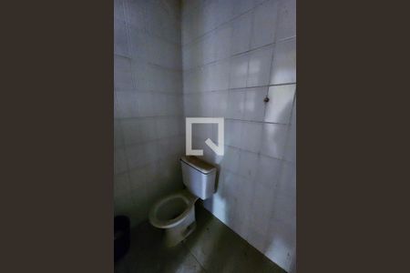 Casa à venda com 505m², 0 quarto e 10 vagasEspaço 2 - Banheiro