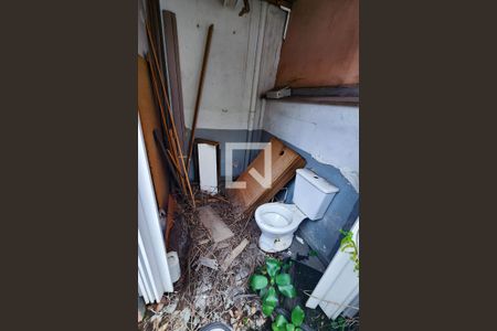 Casa à venda com 505m², 0 quarto e 10 vagasEspaço 2 - Quintal - Banheiro