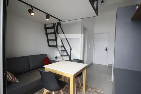 Sala de kitnet/studio à venda com 1 quarto, 27m² em Moema, São Paulo
