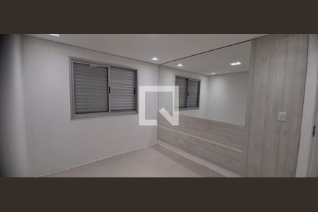 Quarto de apartamento para alugar com 2 quartos, 62m² em Jaguaribe, Osasco