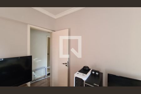 Apartamento à venda com 76m², 3 quartos e 2 vagasQuarto 2