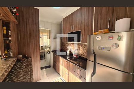 Cozinha e Área de Serviço de apartamento para alugar com 3 quartos, 76m² em Jardim Guarani, Jundiaí