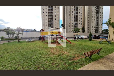 Apartamento à venda com 76m², 3 quartos e 2 vagasÁrea comum - Playground