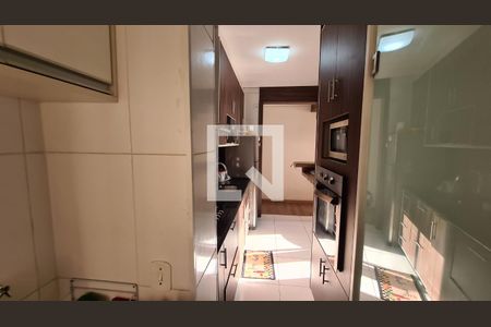 Cozinha e Área de Serviço de apartamento para alugar com 3 quartos, 76m² em Jardim Guarani, Jundiaí