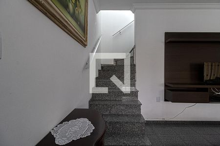 Acesso para os pisos de casa à venda com 3 quartos, 220m² em Bosque da Saúde, São Paulo