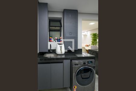 Apartamento à venda com 90m², 3 quartos e 2 vagas Apartamento à venda com 90m², 3 quartos e 2 vagasArea de Serviço