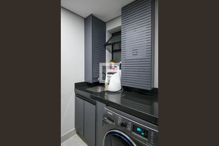 Apartamento à venda com 90m², 3 quartos e 2 vagas Apartamento à venda com 90m², 3 quartos e 2 vagasArea de Serviço