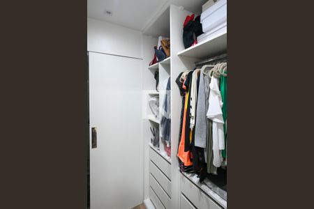 Apartamento à venda com 90m², 3 quartos e 2 vagas Apartamento à venda com 90m², 3 quartos e 2 vagasCloset