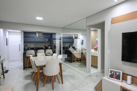 Sala de apartamento à venda com 3 quartos, 90m² em Vila Vermelha, São Paulo