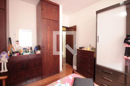 Casa à venda com 360m², 4 quartos e 2 vagasQuarto 1