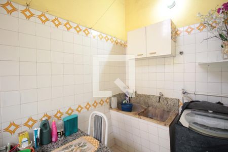 Casa à venda com 360m², 4 quartos e 2 vagasArea de Serviço