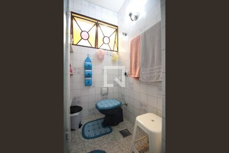 Casa à venda com 360m², 4 quartos e 2 vagasBanheiro Social