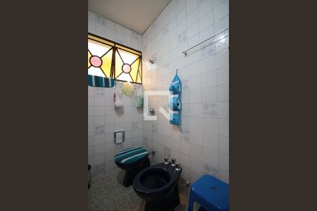 Casa à venda com 360m², 4 quartos e 2 vagasBanheiro da Suite