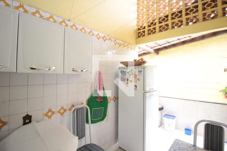 Casa à venda com 360m², 4 quartos e 2 vagasArea de Serviço