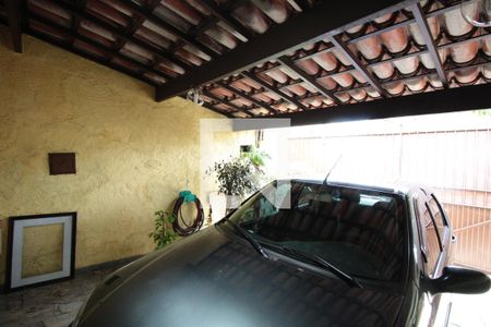 Casa à venda com 360m², 4 quartos e 2 vagasGaragem
