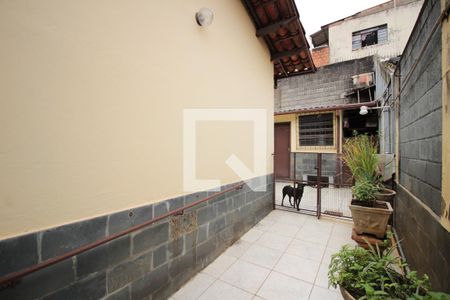 Casa à venda com 360m², 4 quartos e 2 vagasArea Externa