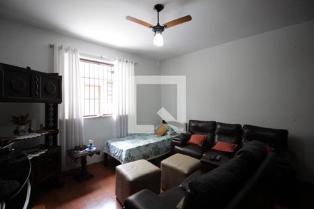 Sala de TV de casa à venda com 4 quartos, 360m² em São João Batista (venda Nova), Belo Horizonte