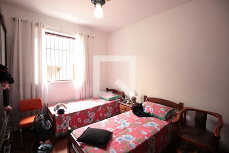 Casa à venda com 360m², 4 quartos e 2 vagasQuarto 1