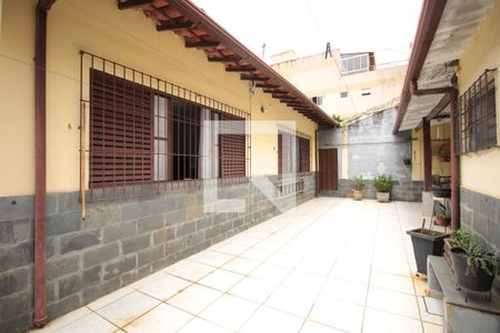 Casa à venda com 360m², 4 quartos e 2 vagasArea Externa