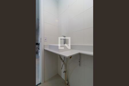 Apartamento para alugar com 34m², 2 quartos e sem vagaBanheiro