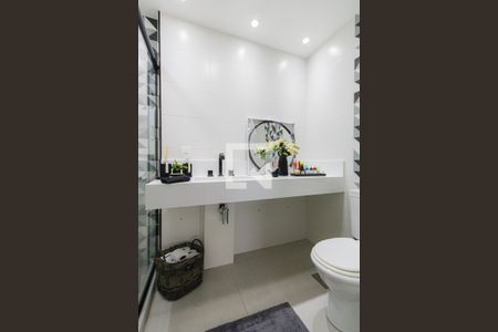 Apartamento à venda com 65m², 2 quartos e 1 vaga Apartamento à venda com 65m², 2 quartos e 1 vagaBanheiro da Suíte