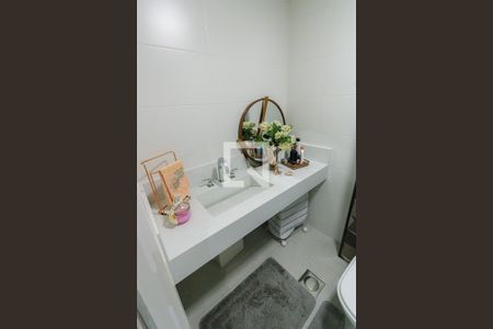 Apartamento à venda com 65m², 2 quartos e 1 vaga Apartamento à venda com 65m², 2 quartos e 1 vagaBanheiro Social