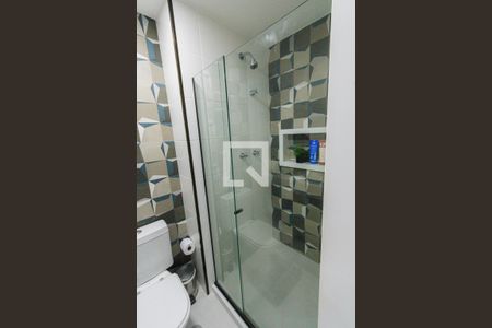 Apartamento à venda com 65m², 2 quartos e 1 vaga Apartamento à venda com 65m², 2 quartos e 1 vagaBanheiro Social