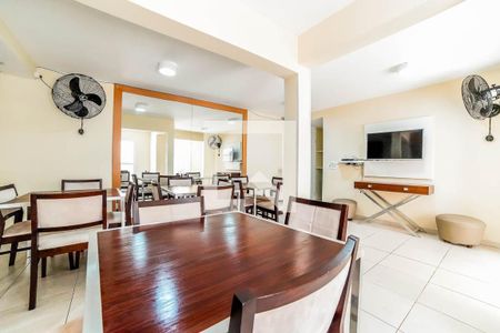 Apartamento à venda com 63m², 2 quartos e 1 vagaÁrea comum - Salão de festas