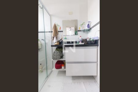 Casa à venda com 226m², 4 quartos e 4 vagasSuíte