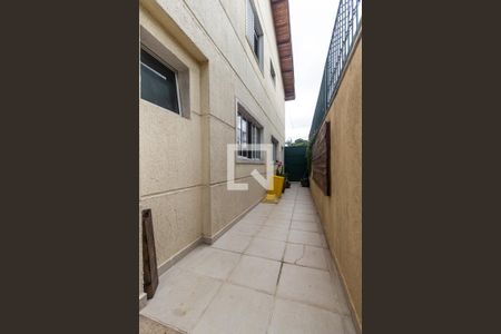 Casa à venda com 226m², 4 quartos e 4 vagasCorredor