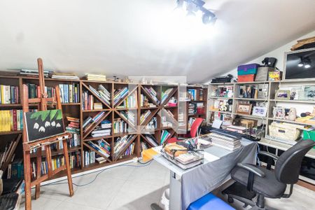 Casa à venda com 226m², 4 quartos e 4 vagasQuarto 4