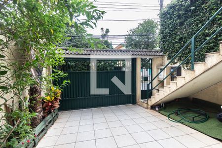 Casa à venda com 226m², 4 quartos e 4 vagasGaragem