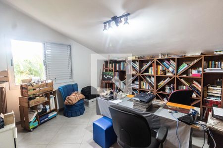 Casa à venda com 226m², 4 quartos e 4 vagasQuarto 4