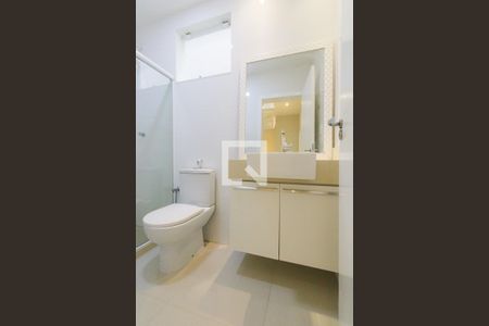 Casa à venda com 233m², 3 quartos e 1 vagaBanheiro