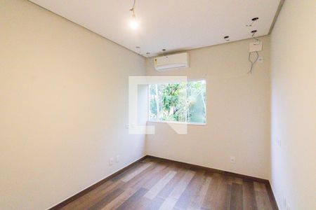 Casa à venda com 233m², 3 quartos e 1 vagaQuarto 2