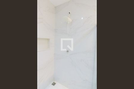 Casa à venda com 233m², 3 quartos e 1 vagaBanheiro da suíte 2