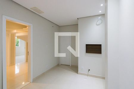 Casa à venda com 233m², 3 quartos e 1 vagaSuíte 2