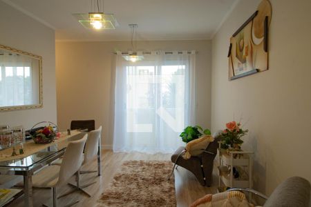 Sala  de apartamento para alugar com 3 quartos, 57m² em Vila Mazzei, São Paulo