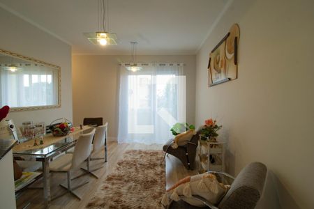 Sala  de apartamento para alugar com 3 quartos, 57m² em Vila Mazzei, São Paulo