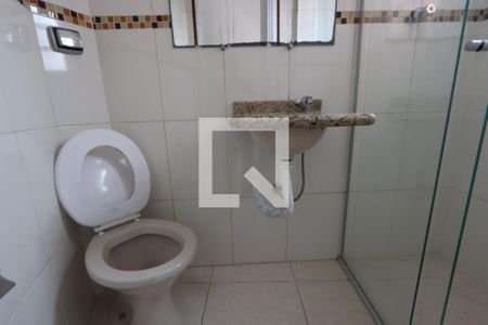 Casa para alugar com 320m², 5 quartos e 2 vagasBanheiro da Suíte 4 -fundos