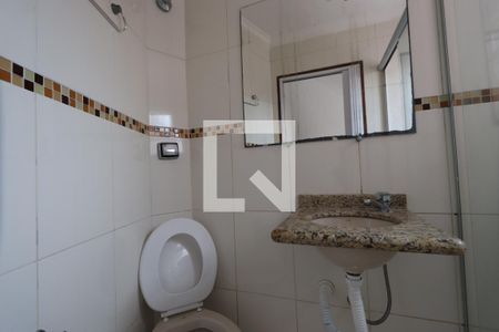Casa para alugar com 320m², 5 quartos e 2 vagasBanheiro da Suíte 4 -fundos