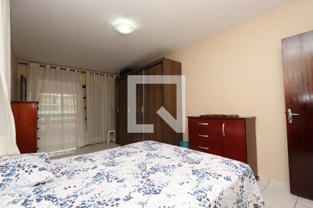 Suíte 1 de casa para alugar com 5 quartos, 320m² em Jardim Santa Terezinha (zona Leste), São Paulo