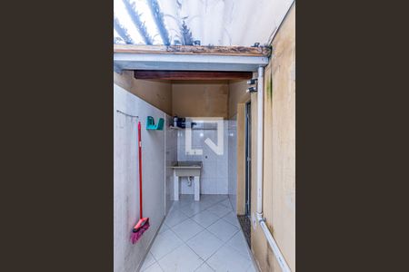 Casa à venda com 56m², 2 quartos e 1 vaga Casa à venda com 56m², 2 quartos e 1 vagaÁrea de Serviço