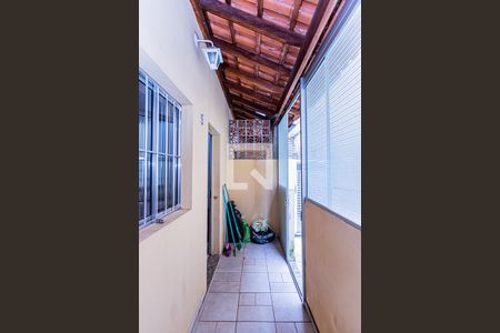 Casa à venda com 56m², 2 quartos e 1 vaga Casa à venda com 56m², 2 quartos e 1 vagaHall de entrada